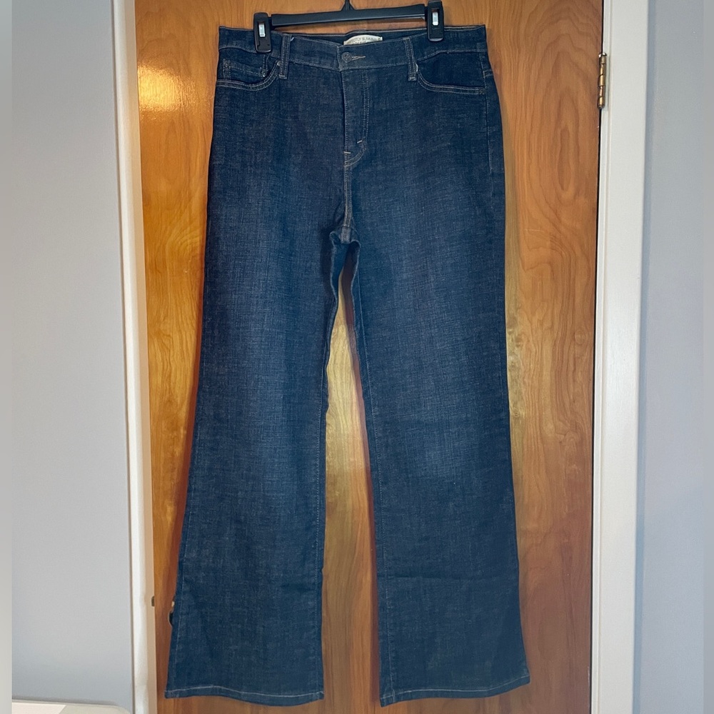 LEVI’S Women’s Perfectly Slimming 512 Bootcut Size 14M NWOT